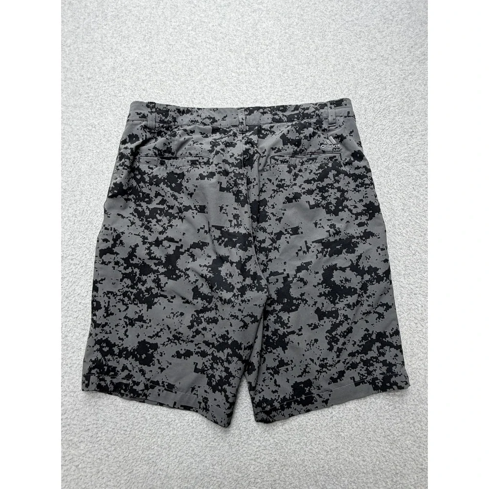 Adidas Shorts Mens‎ 32 Gray Camo Athletic Golf Performance Stretch 10 Inseam
